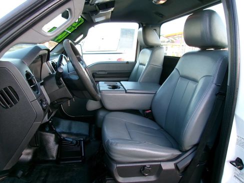 Used 2012 Ford F350 XL w/ Skid Plate Pkg image 12