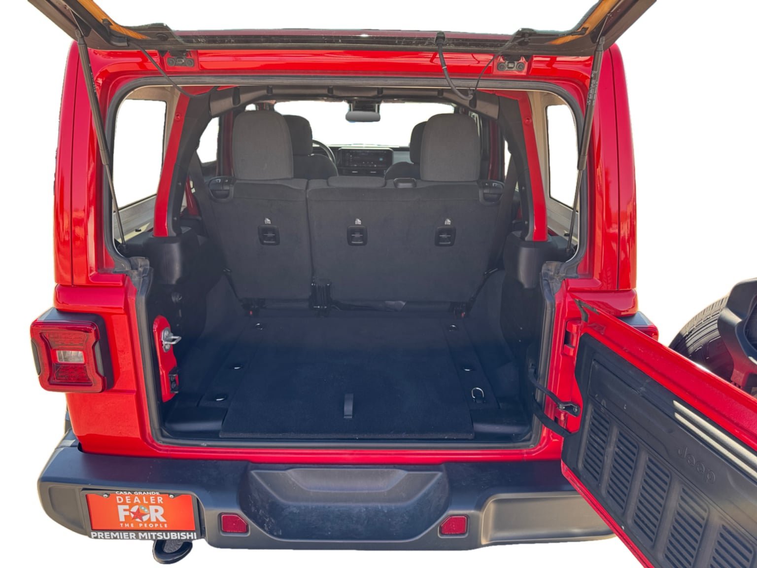 Used 2025 Jeep Wrangler Unlimited Sahara AWD/4WD image 19