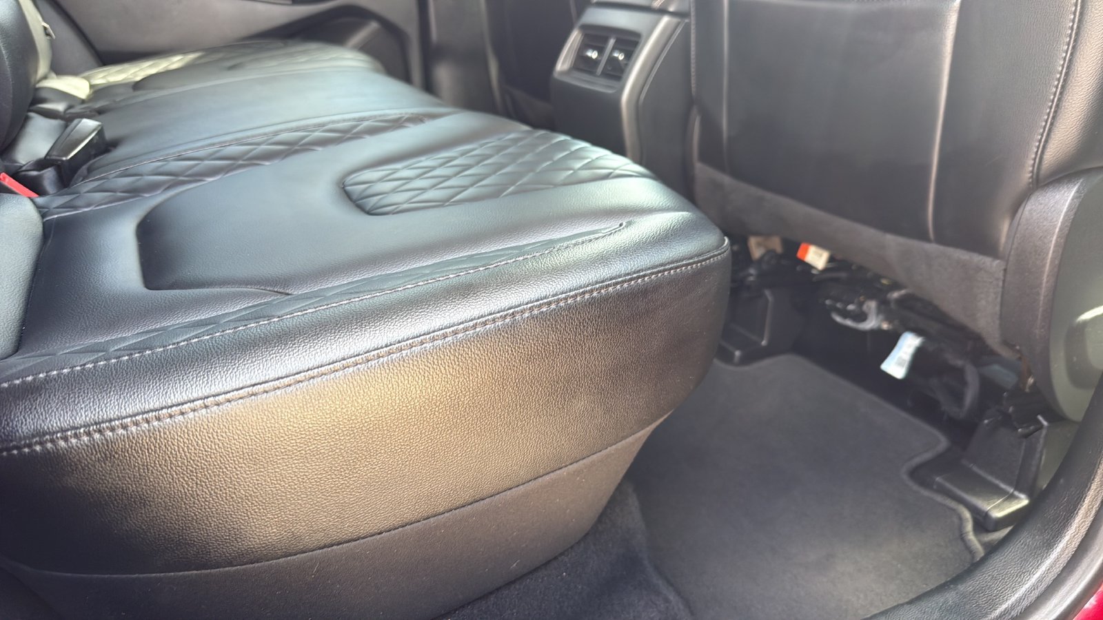 Certified 2023 Ford Edge Titanium AWD/4WD image 26