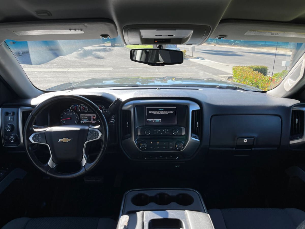 Used 2015 Chevrolet Silverado 1500 LT AWD/4WD image 12