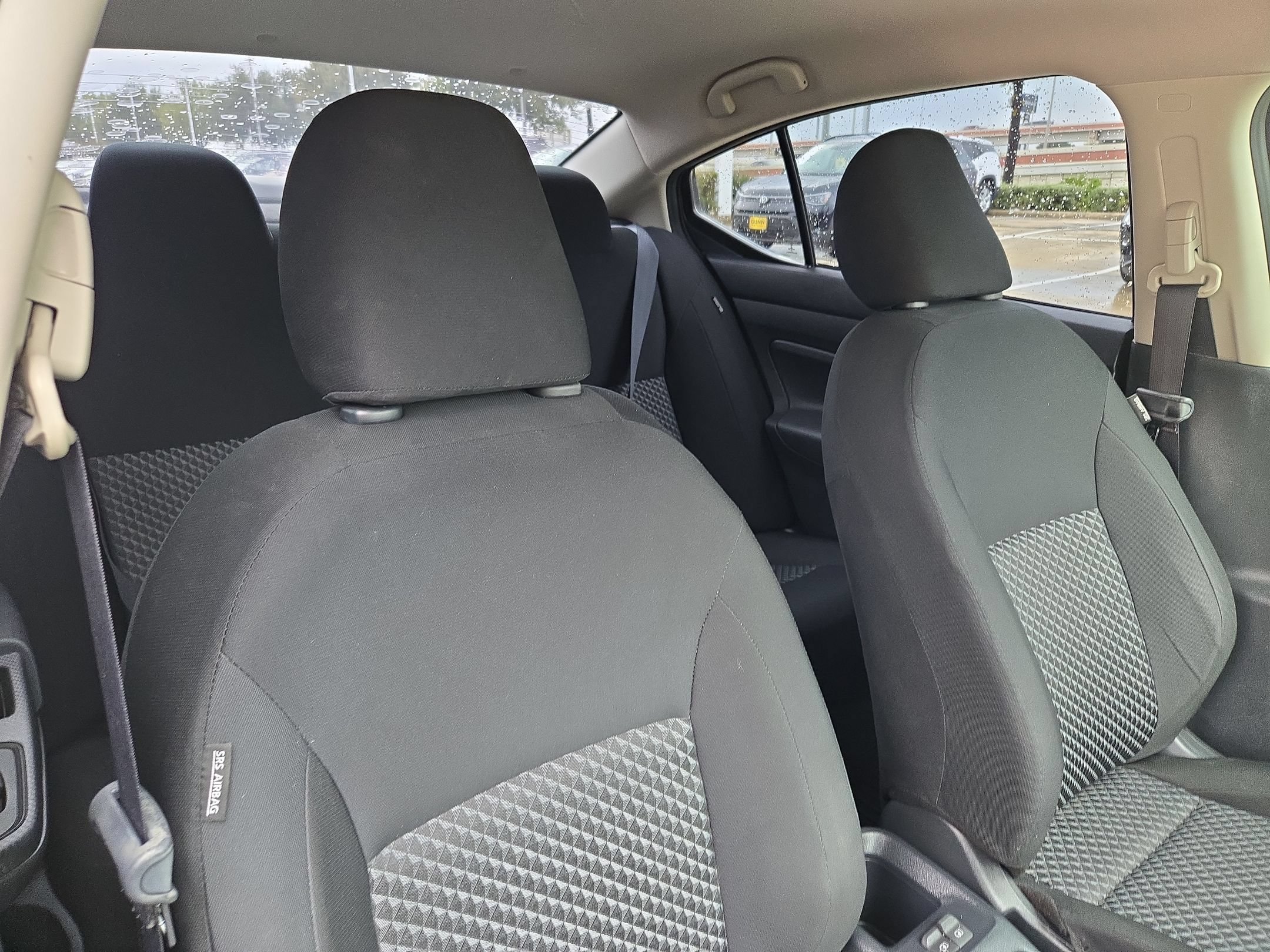 Used 2021 Nissan Versa S FWD image 30