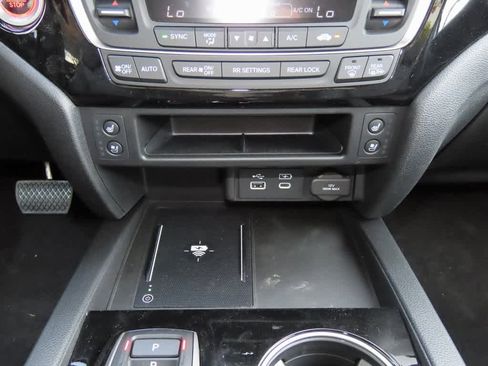 New 2026 Honda Ridgeline Black Edition image 22