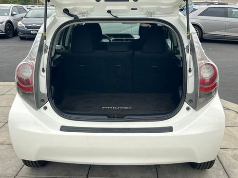 Used 2012 Toyota Prius C Three FWD image 12