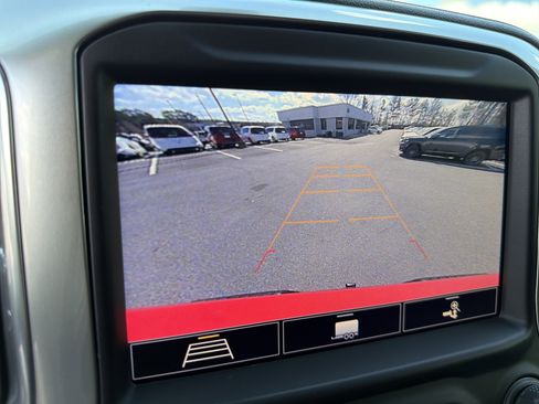 Used 2020 Chevrolet Silverado 1500 LT Trail Boss image 33