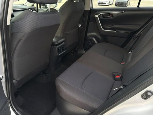Used 2025 Toyota RAV4 LE AWD/4WD image 16