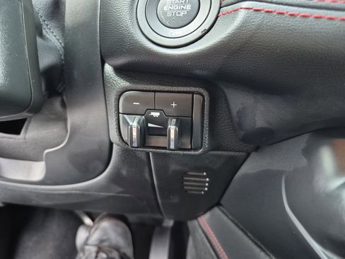 Used 2024 Dodge Durango GT image 36