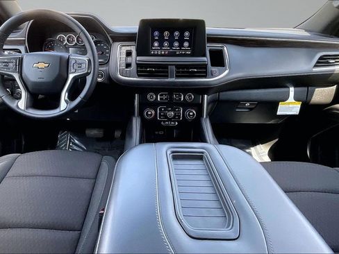 Used 2024 Chevrolet Tahoe LS RWD image 16