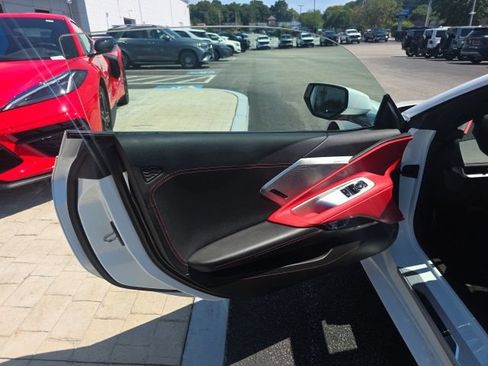 Used 2023 Chevrolet Corvette Stingray Preferred Cpe w/ Z51 Performance Package RWD image 9