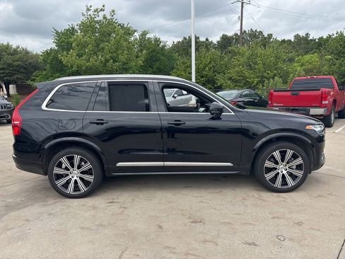 Used 2025 Volvo XC90 T8 Ultra w/ Protection Package Premier image 4