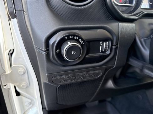 Used 2024 Jeep Wrangler Unlimited Rubicon image 19