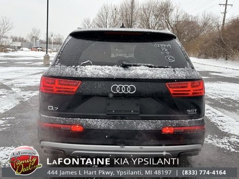 Used 2018 Audi Q7 3.0T Premium Plus image 4