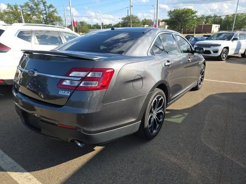 Used 2018 Ford Taurus SHO w/ Sho Performance Package AWD/4WD image 6