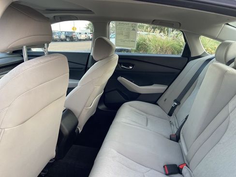 Used 2024 Honda Accord EX image 17