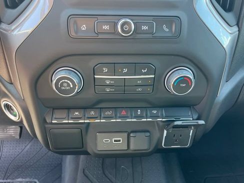 Used 2023 Chevrolet Silverado 1500 Custom RWD image 22