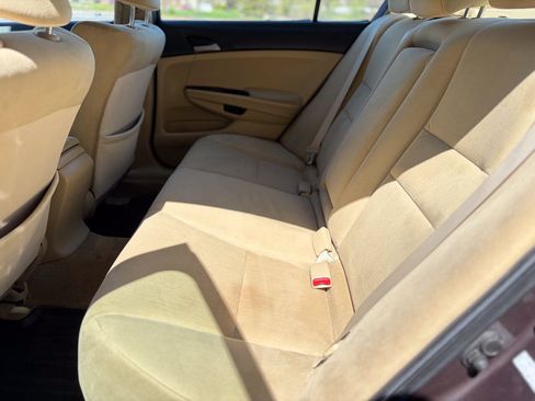 Used 2011 Honda Accord LX image 14