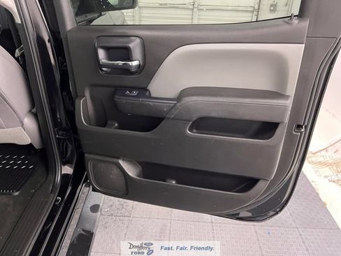 Used 2018 Chevrolet Silverado 1500 Custom w/ Custom Value Package RWD image 32