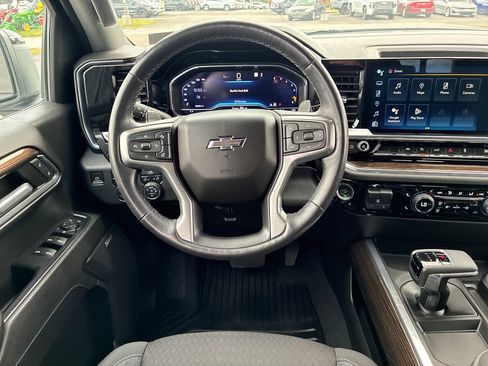 Used 2023 Chevrolet Silverado 1500 RST AWD/4WD image 20