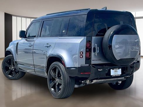 Certified 2024 Land Rover Defender 110 X-Dynamic SE AWD/4WD image 4