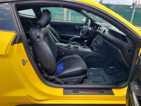 Certified 2017 Ford Mustang Shelby GT350 RWD image 20