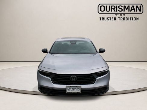 Used 2024 Honda Accord Sport image 4