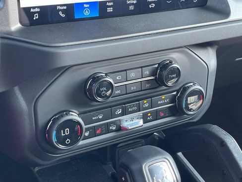 Used 2025 Ford Bronco Badlands AWD/4WD image 23