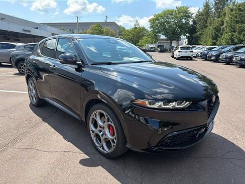 Used 2024 Alfa Romeo Tonale Veloce AWD/4WD image 13