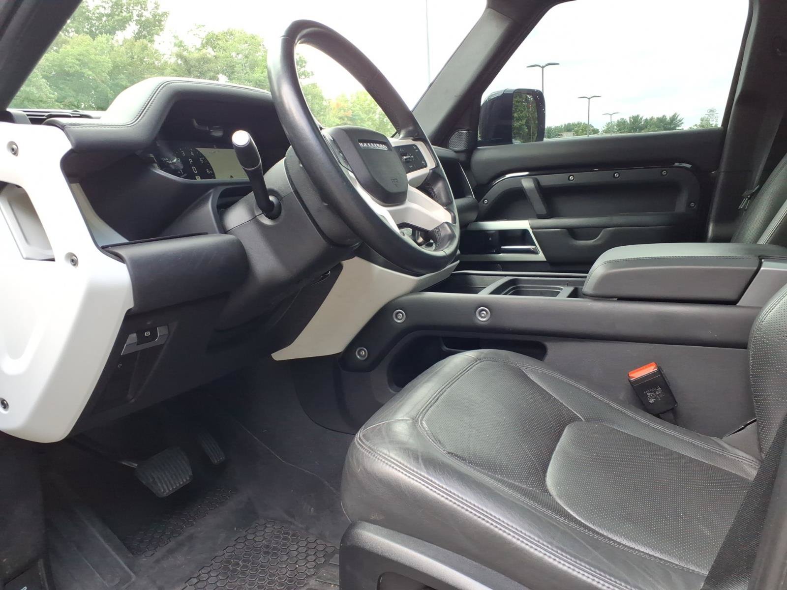 Certified 2023 Land Rover Defender 110 S AWD/4WD image 17