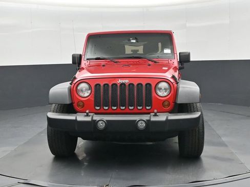 Used 2011 Jeep Wrangler Sport w/ Connectivity Group AWD/4WD image 8