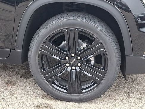 New 2026 GMC Acadia Elevation image 9