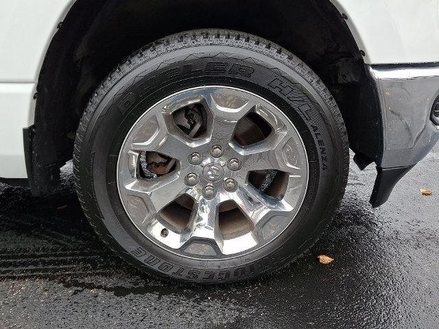 Used 2022 RAM 1500 4x4 Crew Cab image 8