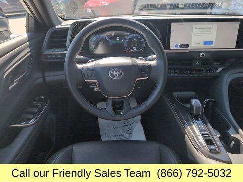 Certified 2025 Toyota Crown Signia w/ Tow-Hitch Package (TMS) image 16