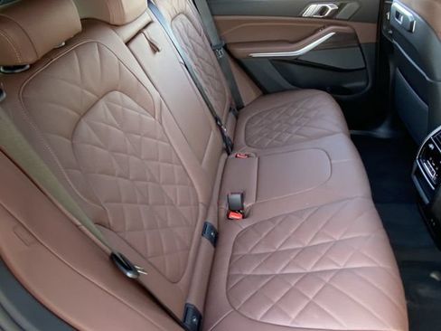 Used 2026 BMW X5 sDrive40i w/ M Sport Package RWD image 13