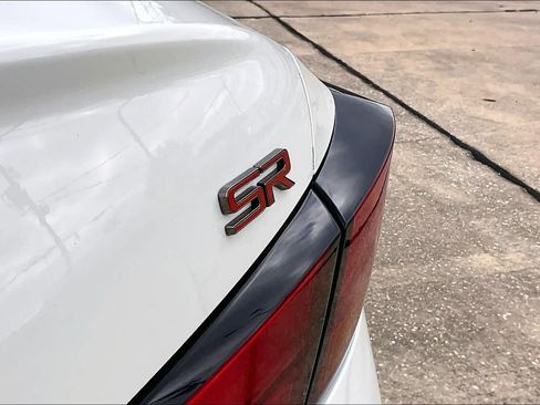 Used 2025 Nissan Altima 2.5 SR FWD image 10