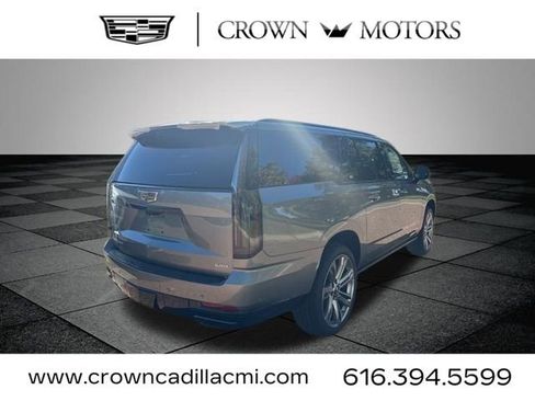 New 2026 Cadillac Escalade ESV Sport w/ Touring Package image 4