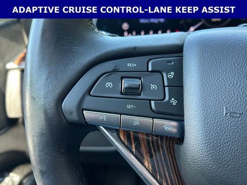 Used 2023 Cadillac Escalade ESV Premium Luxury RWD image 17