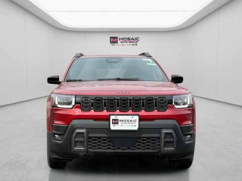 New 2026 Jeep Cherokee Laredo image 7