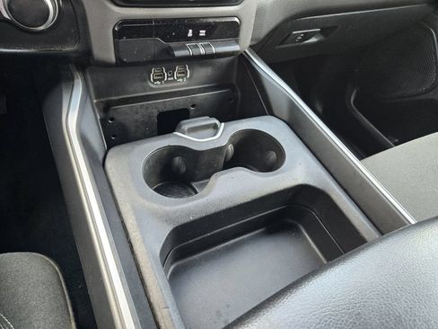 Used 2022 RAM 1500 Big Horn RWD image 17