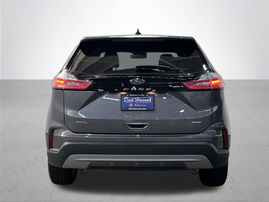 Certified 2024 Ford Edge SEL AWD/4WD image 12