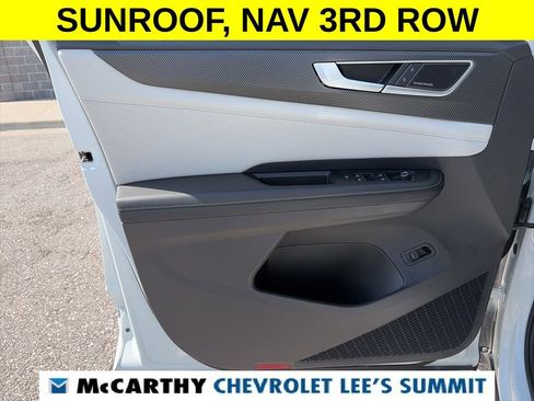 Used 2024 Volkswagen Atlas Cross Sport SEL Premium R-Line image 54