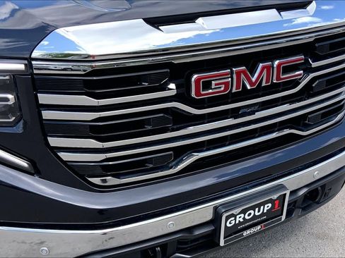 Used 2025 GMC Sierra 1500 SLT image 30