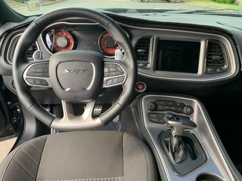 Used 2022 Dodge Challenger SRT Hellcat RWD image 13