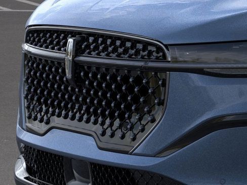 New 2026 Lincoln Nautilus Premier w/ Jet Appearance Package image 17