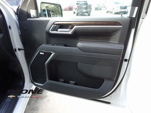 New 2026 GMC Sierra 1500 Elevation w/ Preferred Package image 30