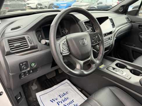 Certified 2024 Honda Passport TrailSport image 12