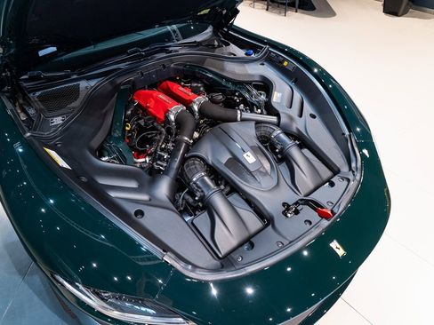 Certified 2022 Ferrari Roma image 17