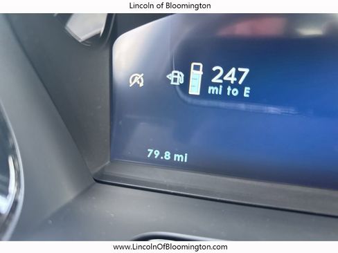 New 2025 Lincoln Corsair Reserve w/ Equipment Group 202A image 31