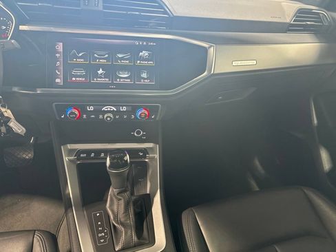 Used 2025 Audi Q3 2.0T Premium AWD/4WD image 9