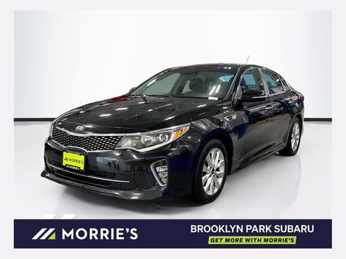 Used 2018 Kia Optima S FWD image 1