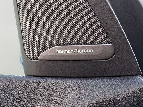 Used 2020 BMW X7 xDrive40i w/ Premium Package image 29