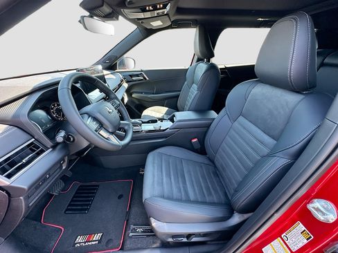 New 2026 Mitsubishi Outlander Ralliart image 15